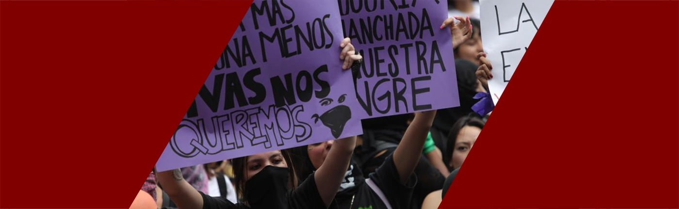 Marcha en contra de la violencia policial hacia las mujeres en Ciudad México