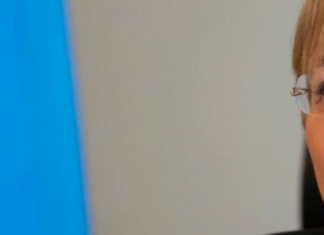 Bachelet habla de la paridad en política y desempeño de cargos públicos