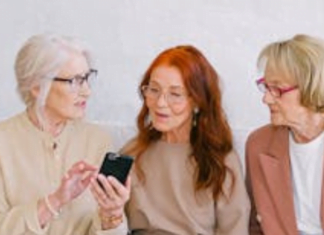 Envejecimiento de la mujer y de la población en general