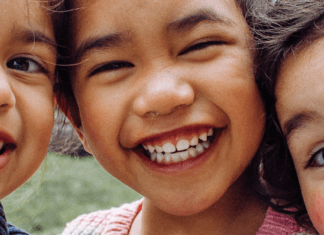 La población no escolarizada se ha reducido sólo en un 1 % en casi diez años