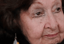 ¿Qué escritora mexicana escribió La celda, Final de una lucha y los poemas Salmos bajo la luna y Perfil de soledades?