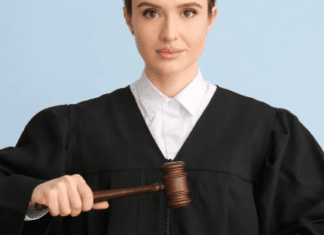 “Necesitamos más mujeres en la justicia”