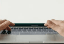 ¿Cómo saber si hay una persona detrás de la pantalla?