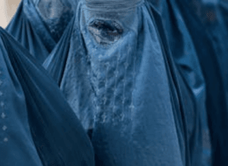 Los talibanes niegan a las niñas afganas su educación y su futuro