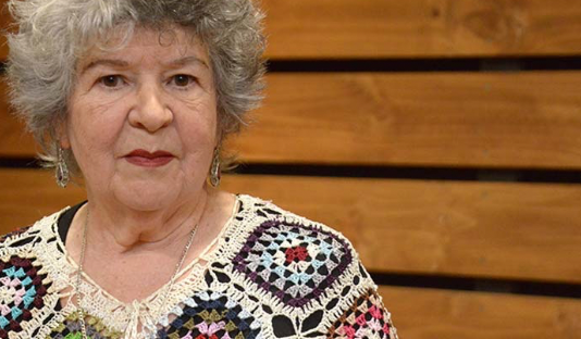 A LA MUJER, POR LA PALABRA