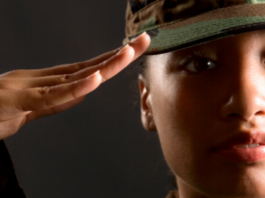 Mujeres y poder militar en América Latina