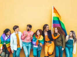 En Rusia, el miedo vuelve a encerrar a las personas LGBTQ+