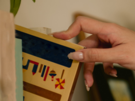 Las chicas están leyendo menos libros, pero más historias que nunca