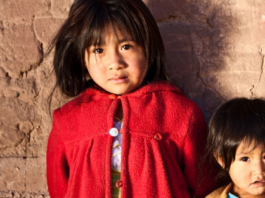 El trabajo infantil sigue limitando el futuro de millones de niñas y niños en Perú
