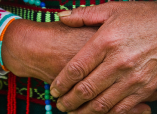 Parteras indígenas, guardianas de conocimientos que atraviesan generaciones
