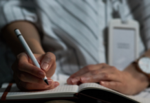 Mujeres que escriben sobre su propio deseo