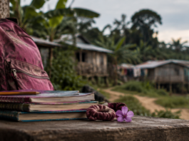 En Colombia y Ecuador el crimen organizado recluta a niñas cada vez más pequeñas
