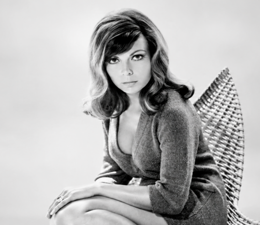 Nancy Sinatra, el ícono que trascendió el apellido de Frank