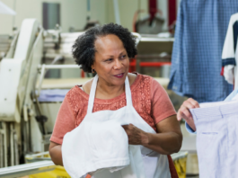 El trabajo sigue fuera del alcance de muchas venezolanas